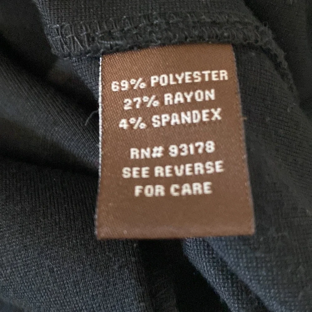 Adrienne Vittadini Sleeveless Sheath Dress - Picture 6 of 7